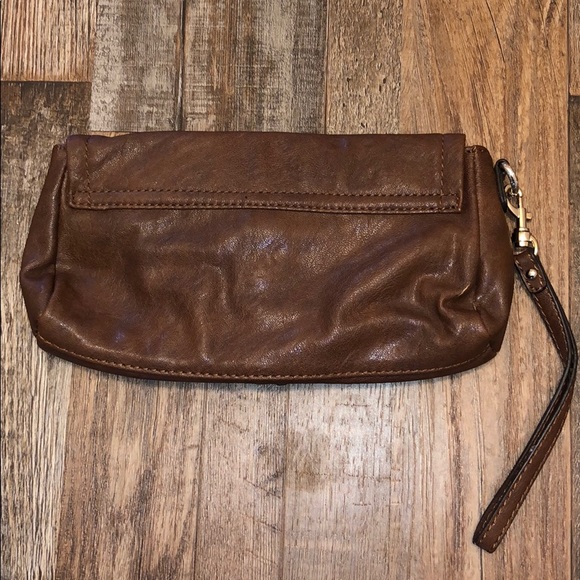 Brown Guess clutch bag - Picture 3 of 4